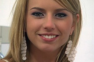 free性欧美婬妇深喉xxxx